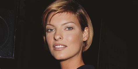 Linda Evangelista, la top model è tornata e sfilerà per Fendi 